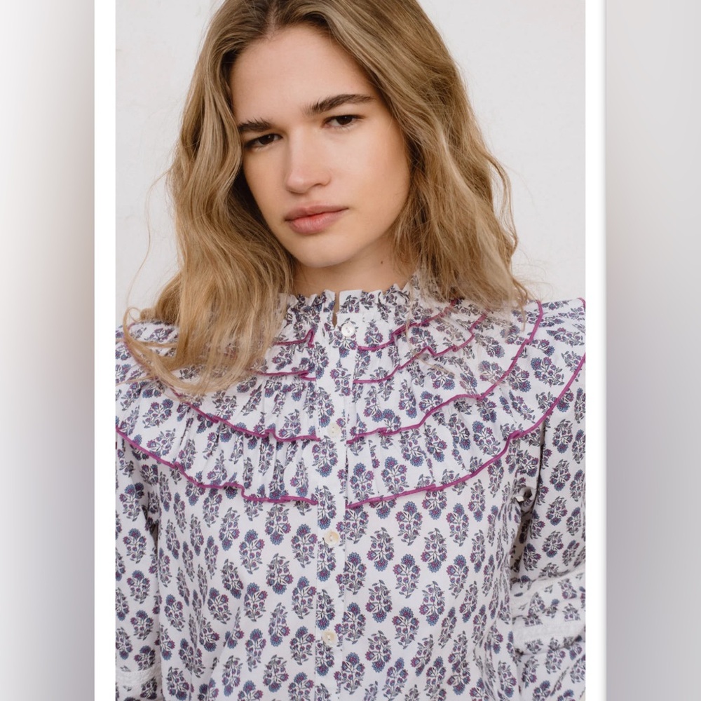 🆕 Elsa Blouse Lilac - Picture 3 of 4